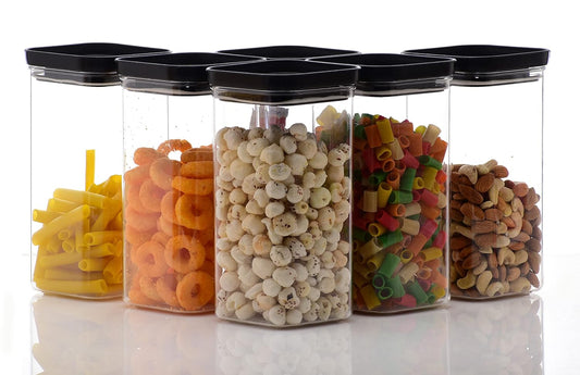 Airtight Square Kitchen Storage Containers with Black Lid (1100ml)